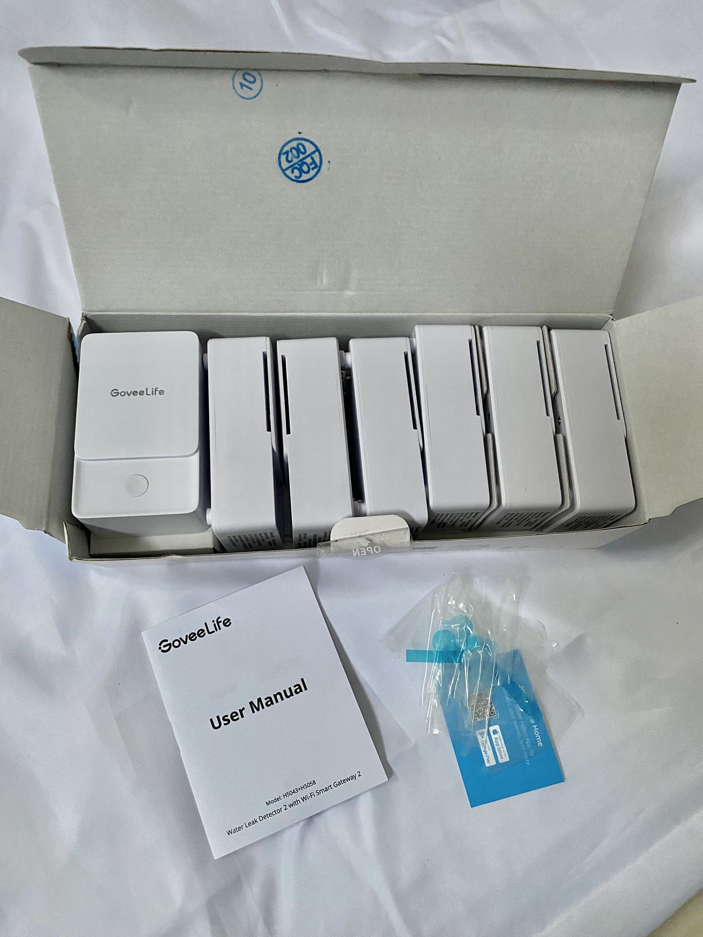 GqoveeLife WiFi Water Leak Detector 2 for Home, Smart Water Ieak Sensor 6 Pack with 100dB Adjustable