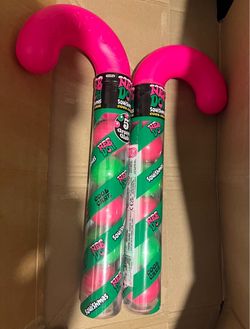 NeeDoh Squishmas Cool Cane 🩷💚