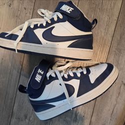 Nike Court Borough Mid 2 (GS) White Blue CD7782 107
 Youth Sz 5.5 / Women Sz 7