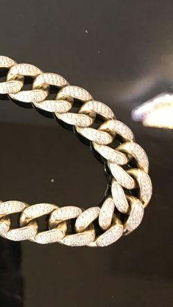 10k Miami Cuban diamond bracelet. 7ctw. 64 grams Bustdown