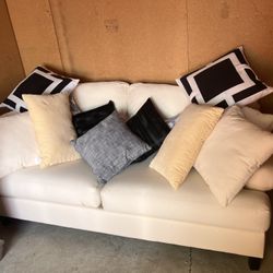 Sofa With Lots Of Pillows 