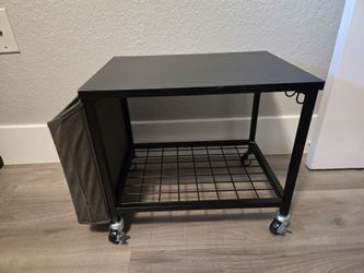 Small Computer Desk