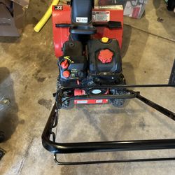 Snow Blower - Yard Machines 22”