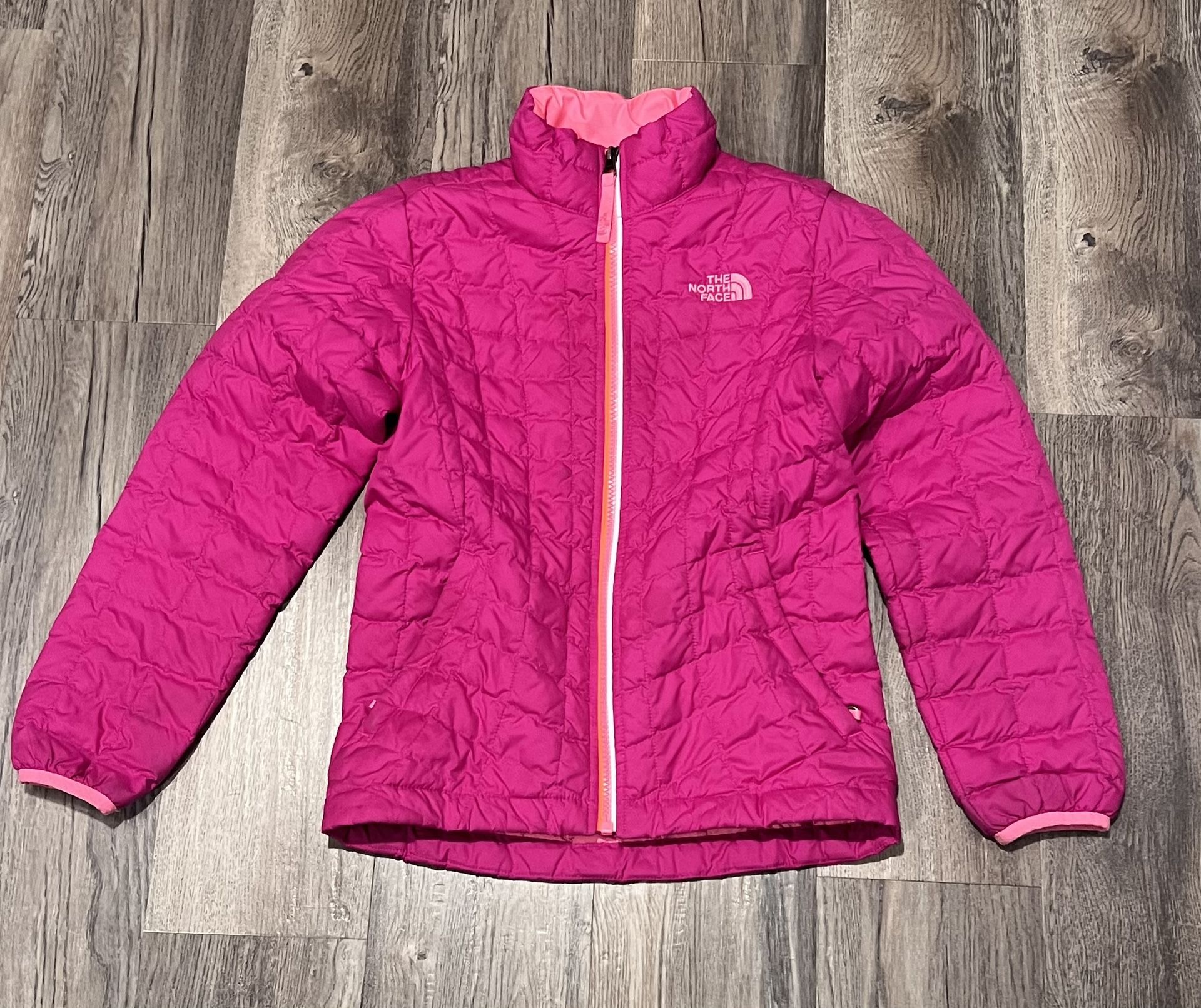 Youth Girls Northface Lightweight Pink Puffer Jacket Coat. Size S (7/8).