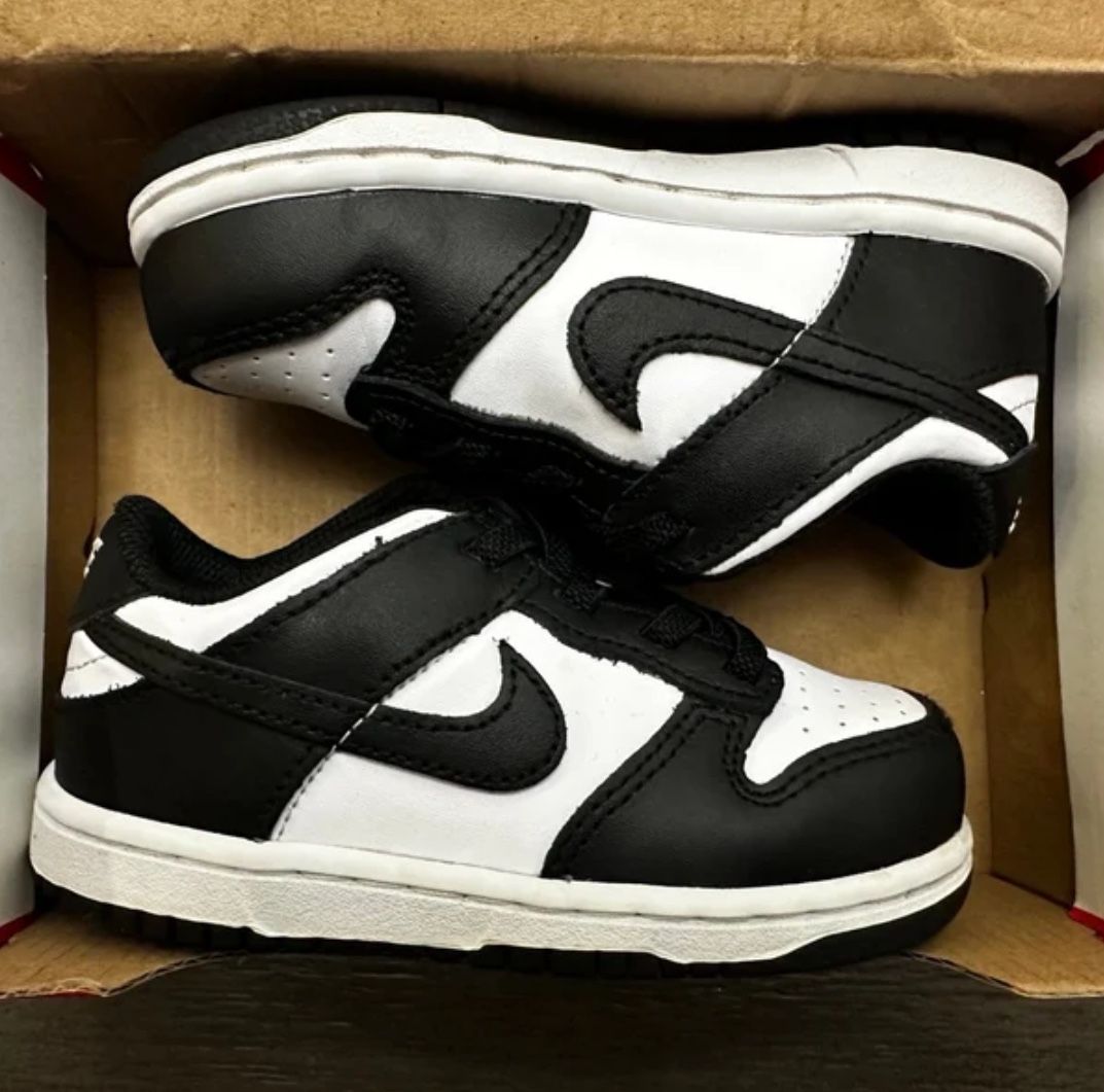 Nike Dunk Toddler Panda Size 8C TD Preowned