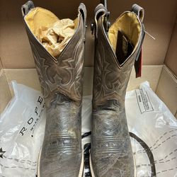 Roper boots 8.5D