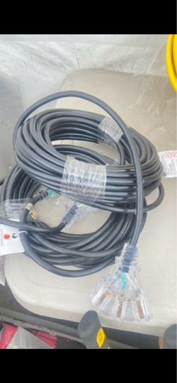 Extensión cord. 50ft 14/3 Guage