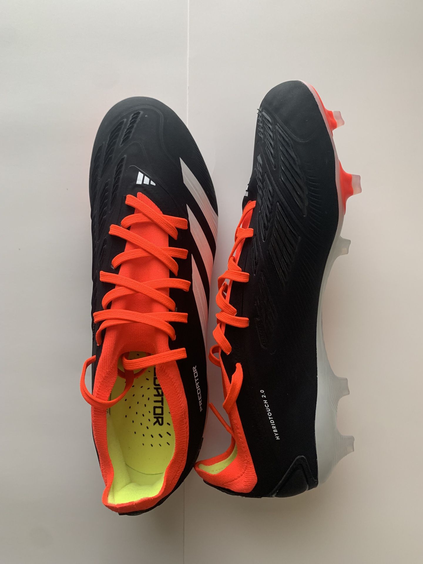 Adidas Predator FG Pro Soccer Cleats Men 9.5 / Women 10.5