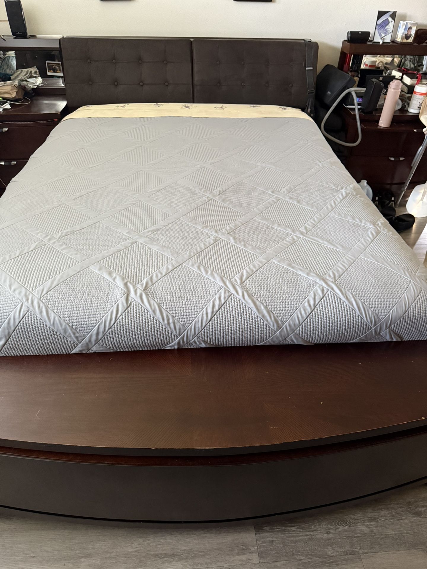 Queen Bedroom 6pc Set