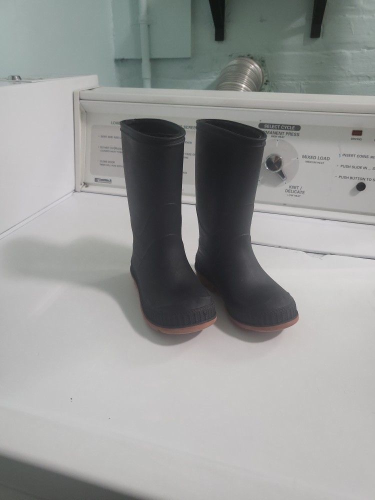 Toddler Size 8 Rain boots