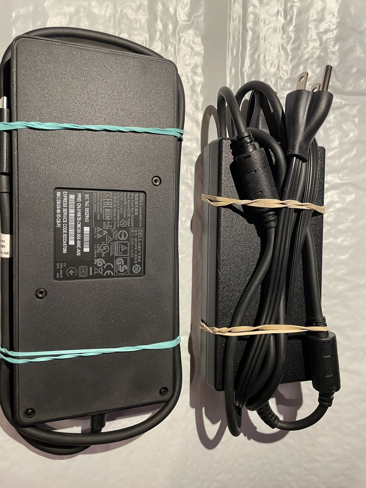 DELL WD19S Docking Station With 180watt Power Supply