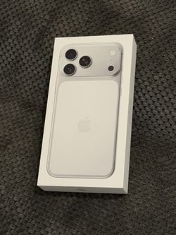 iPhone 17 Pro Max 512TB Silver