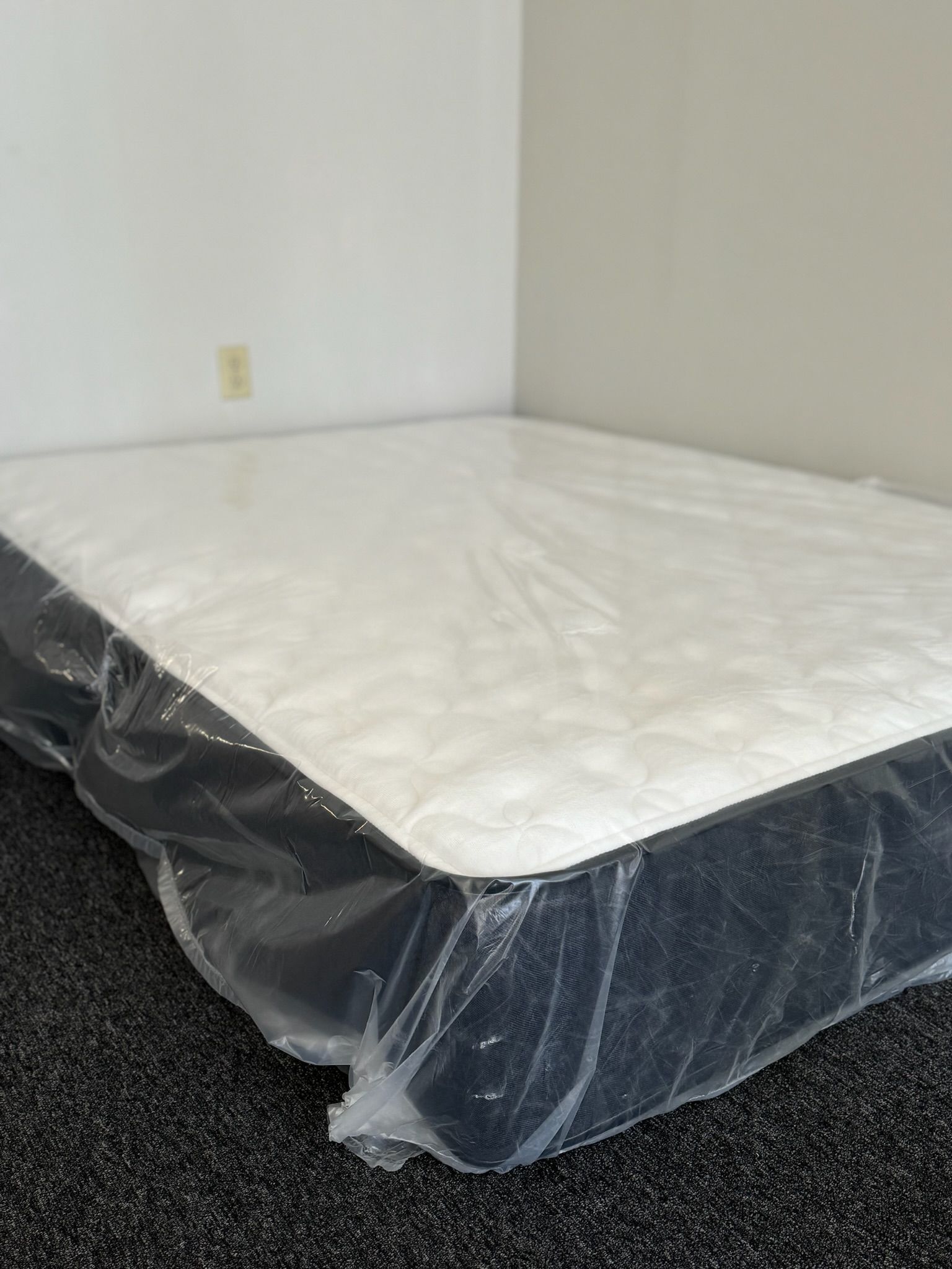 ✨ Brand NEW King Mattress Still Wrapped Starting at Only $175! Hurry! California King, King, Queen, Full, Twin XL, Twin