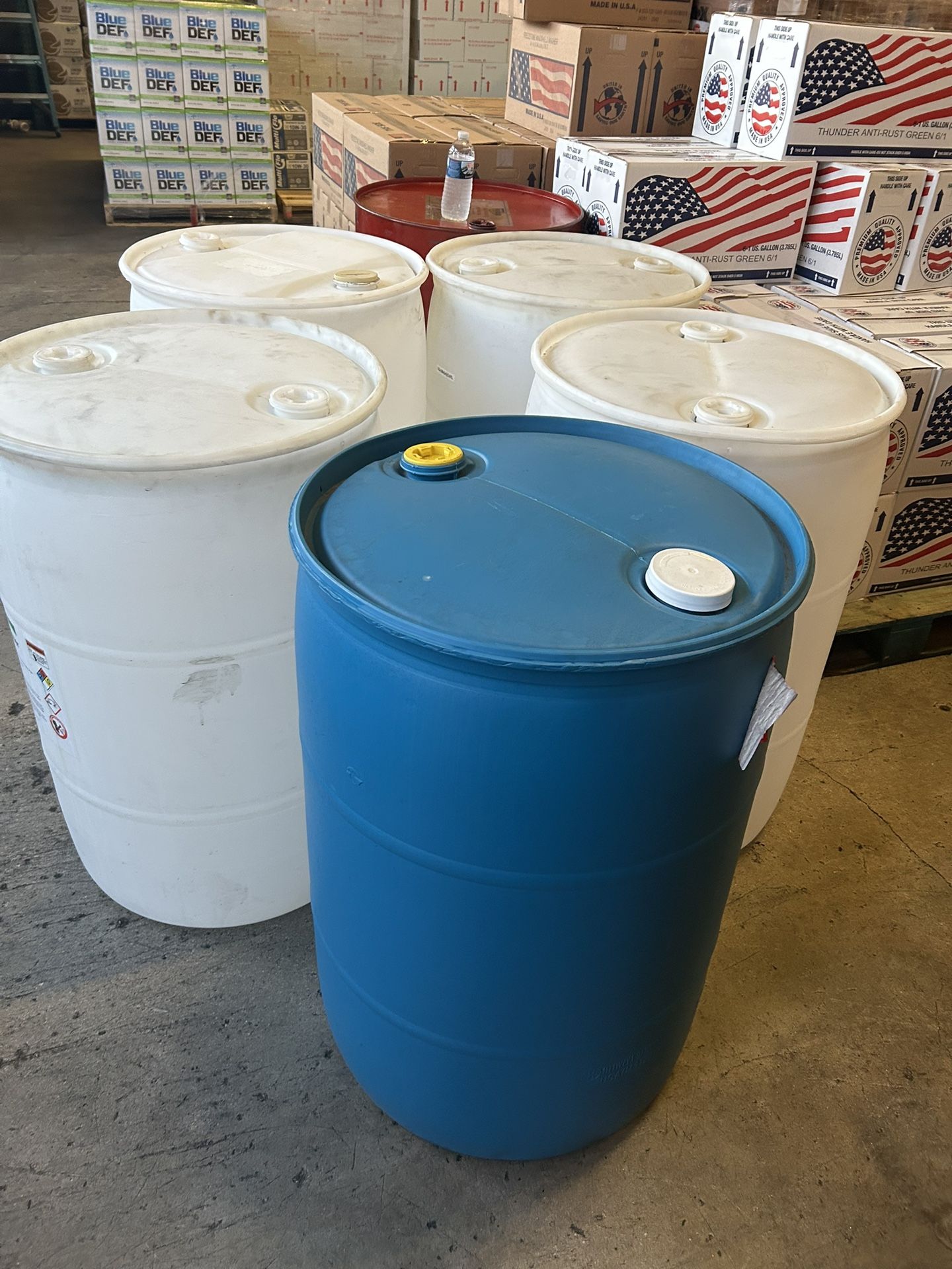 HEAVY DUTY PLASTIC 55 GALLON DRUMS $25 EACH DELIVERY AVAILABLE $$