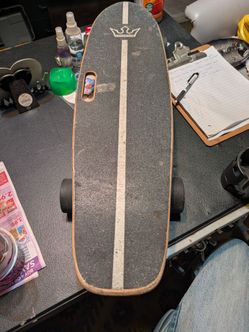 ELECTRIC SKATEBOARD
