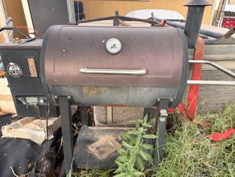 Pit boss smoker