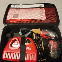 Milwaukee Charger And M12  CP 1.5