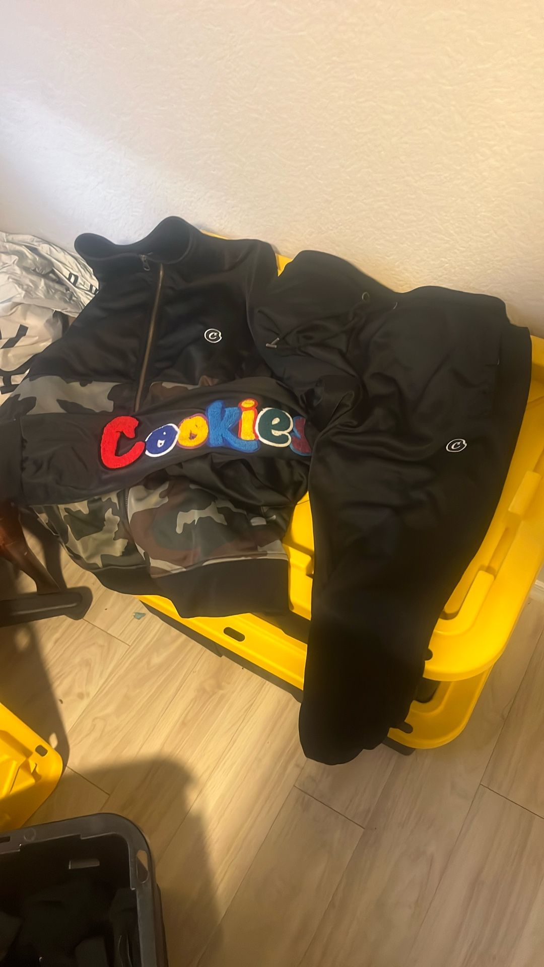 Cookies Top Zip Up & Bottom Sweatpants