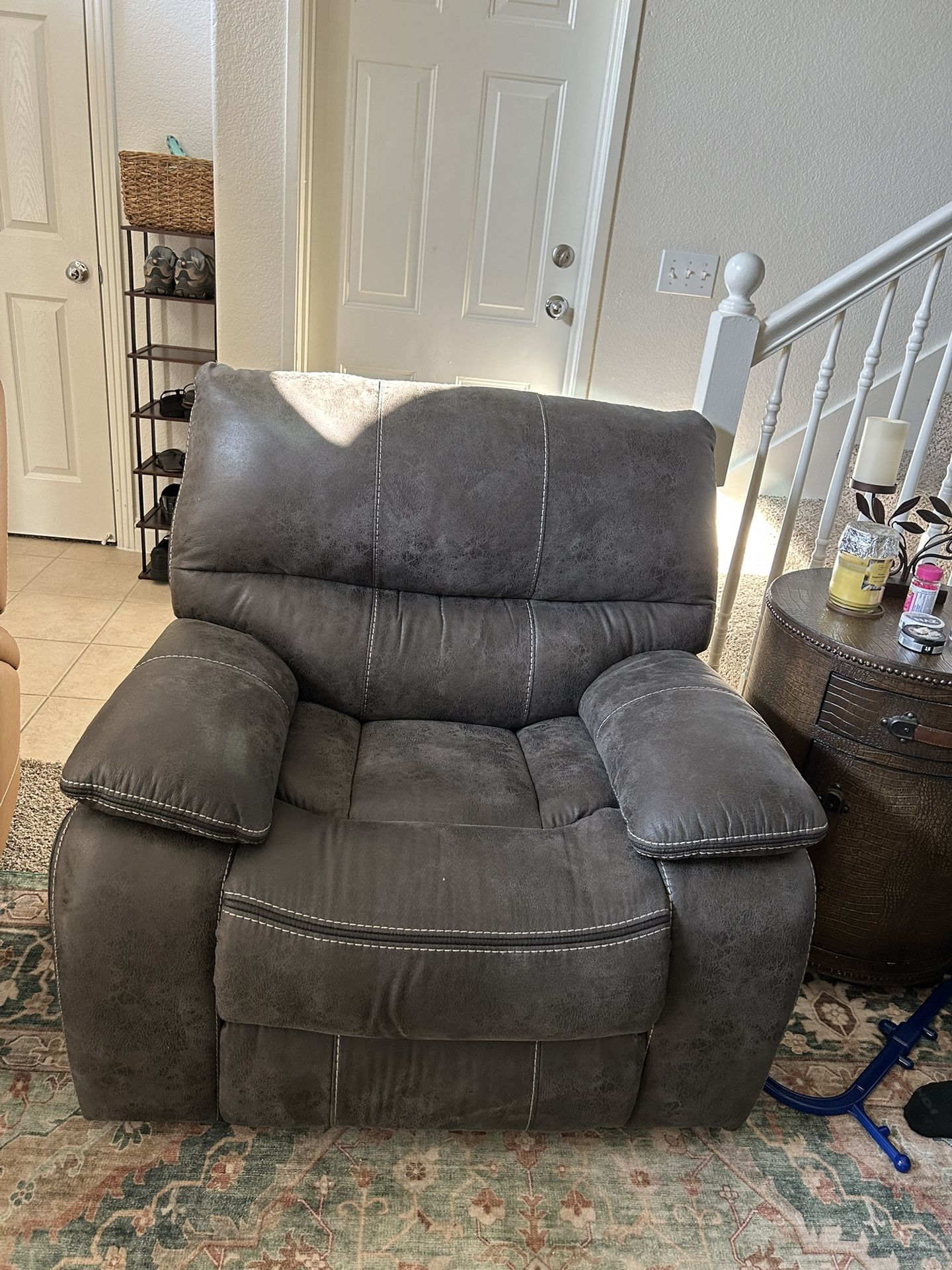Recliner Chair