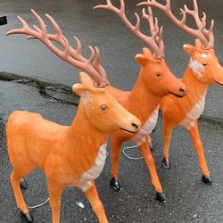 Set Of 3 VINTAGE SANTA'S BEST 35" REINDEER BUCK DEER LIGHTED BLOW MOLD HOLIDAY DISPLAY