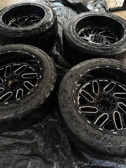 35’s Fuel Wheels