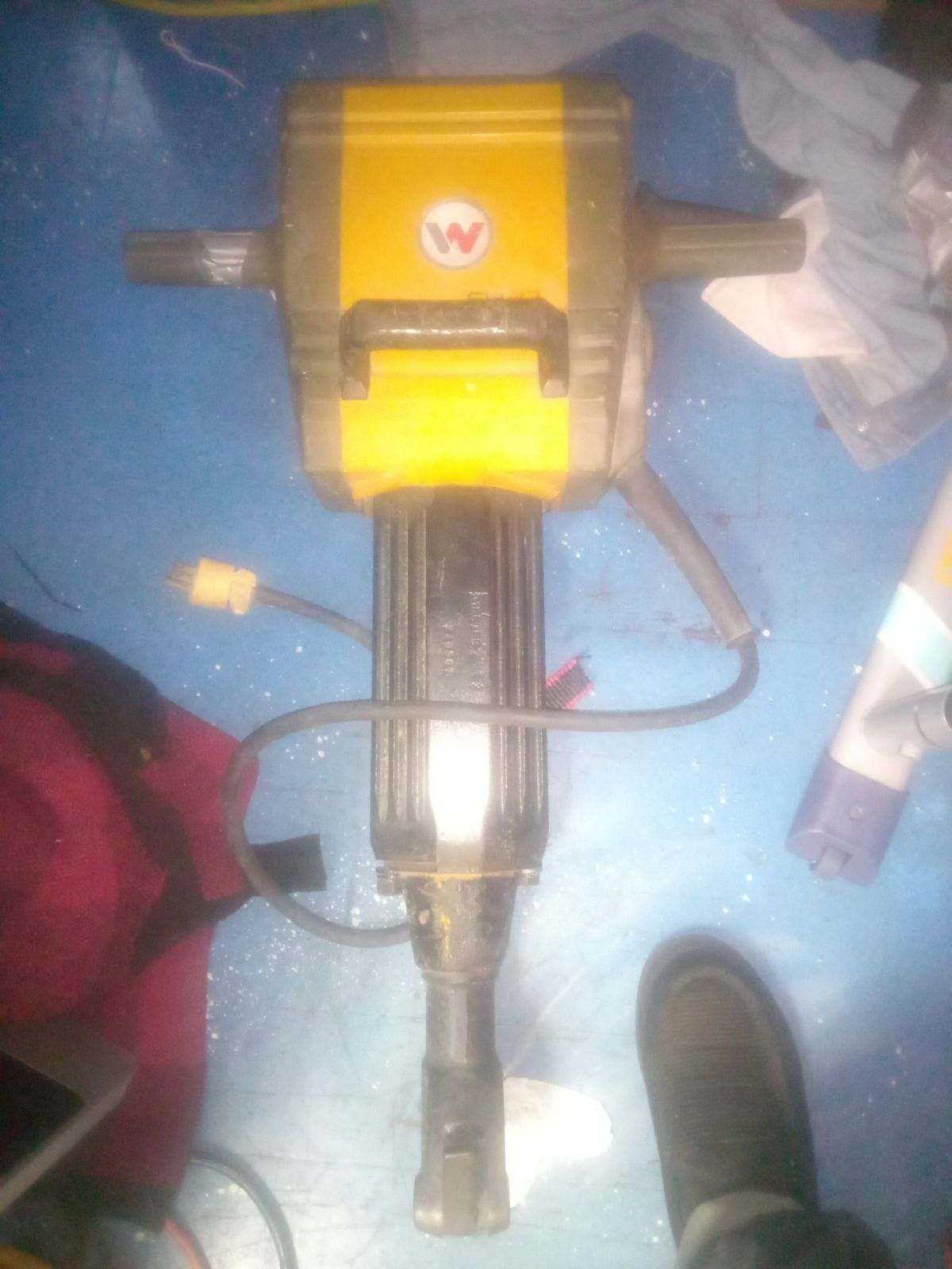 Jackhammer Wacker EH 27 Electric Breaker