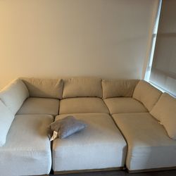 Sectional couch