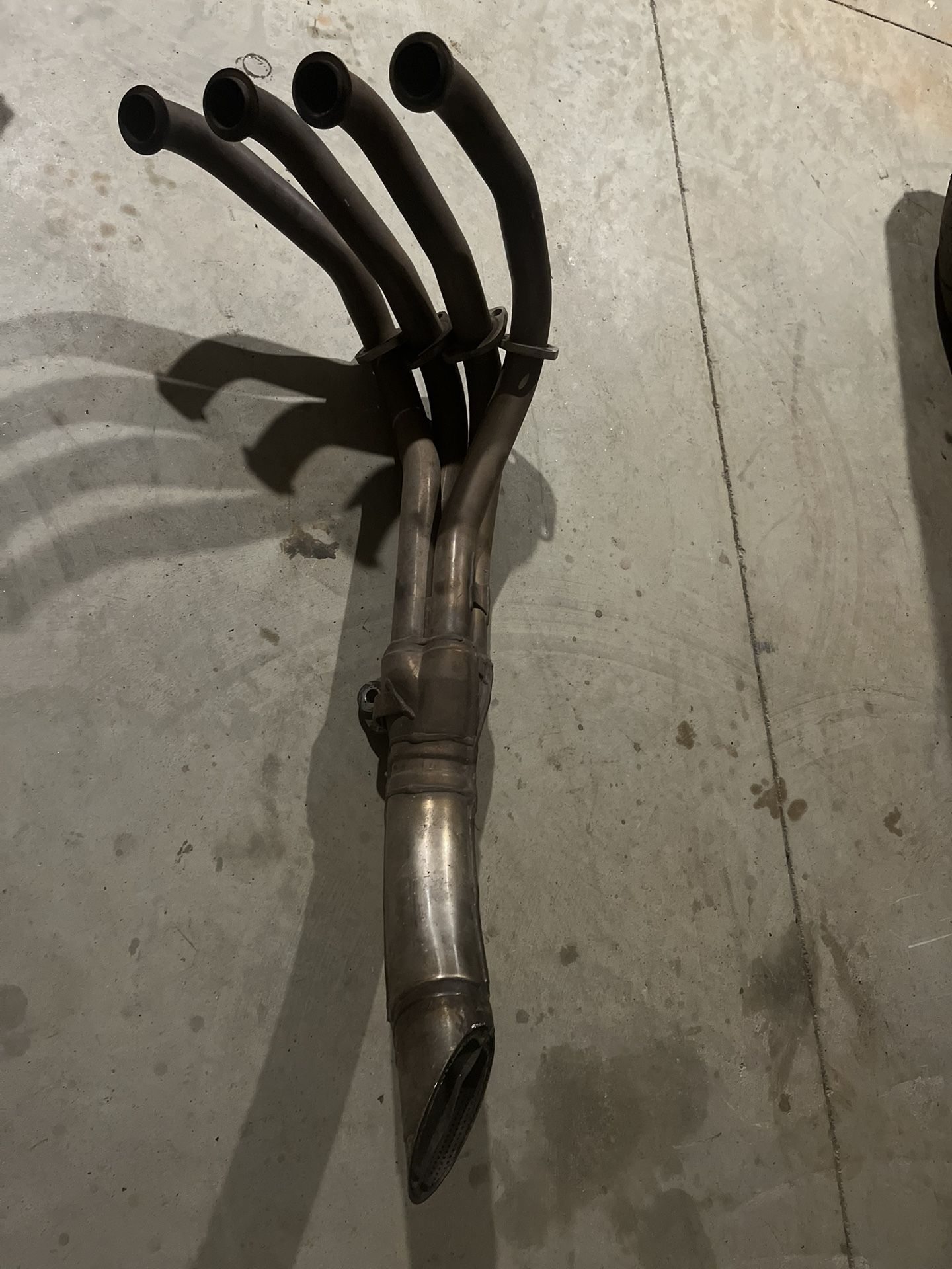 Exhaust 04 and up Kawasaki ZX6r