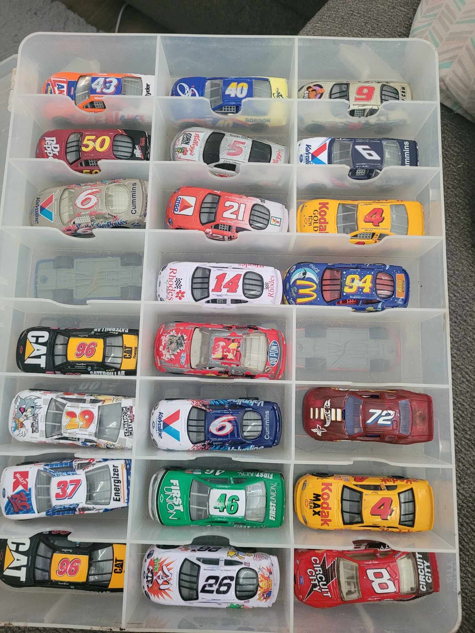 1:64 90s diecast nascar cars