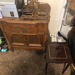 Old End Table