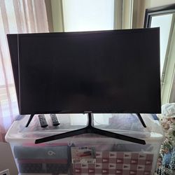 A Samsung 27 inch  curved monitor  great for a kid to start out with.