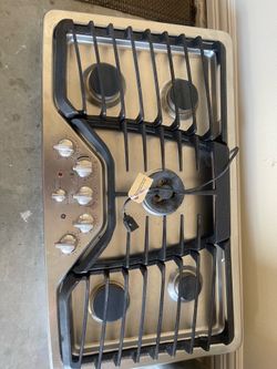 🔥🔥GE - GAS STOVE - WORKS GREAT🔥🔥