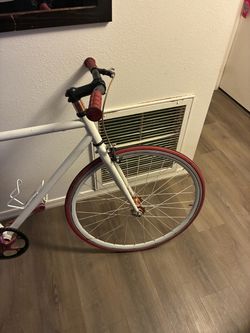 Fixed Gear Single Speed Road Bike