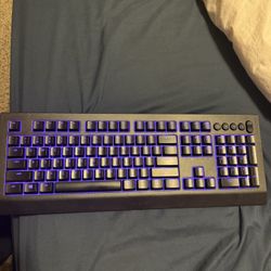 Razor Cynosa V2  Rgb Gaming Keyboard 