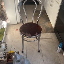 Metal Raum Chair Needs a Little bit of Repair.
