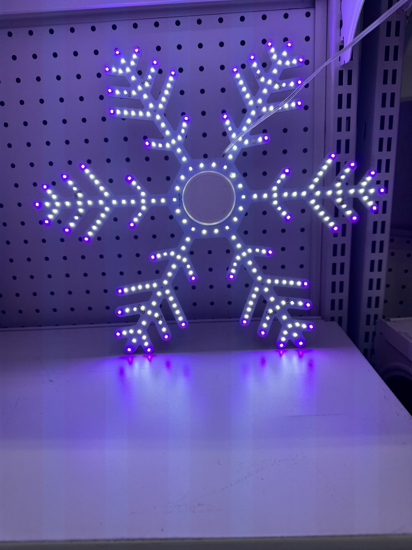 16” Hi Vibrant Snowflake Purple And Blue Changing LEDs