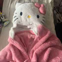 Hello Kitty Wrap Blanket