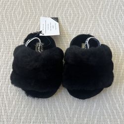 UGG Baby Fluff Yeah Sandals – Size 02/03 – NEW w/ Tags & Box