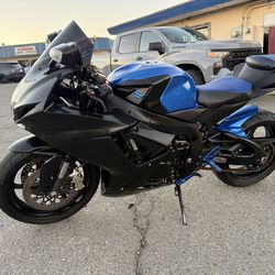 2015 SUZUKI GSXR 600