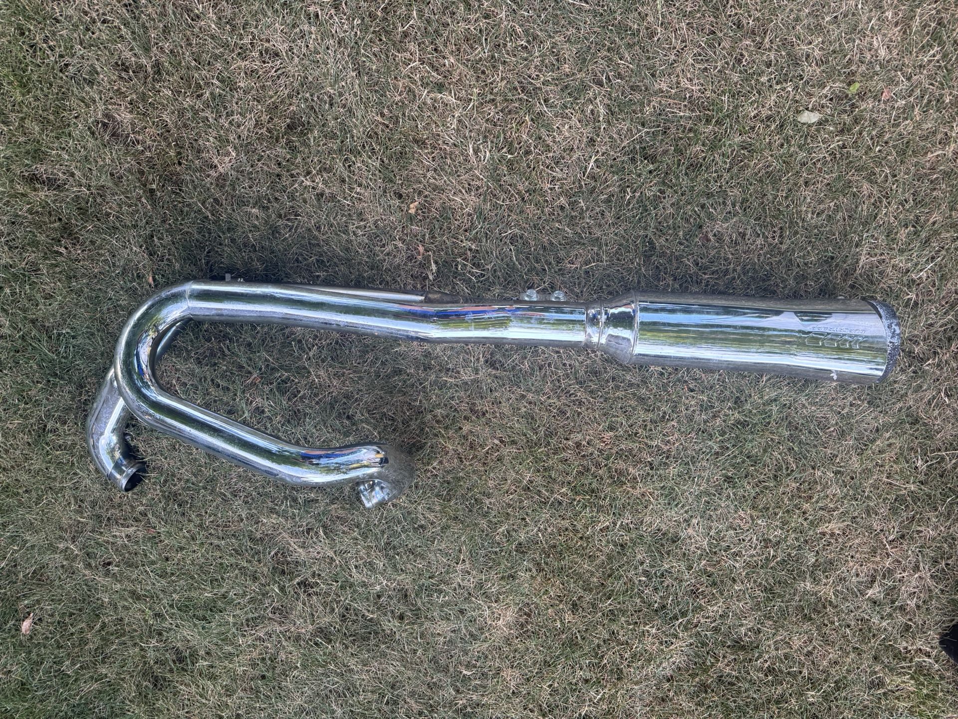 🏍️ Harley-Davidson V-Rod Rinehart Exhaust – Barely Used