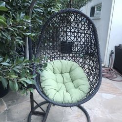 Swinging And Swiveling Iron weaved Finish Chair