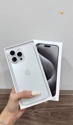 iPhone 15 Pro Max Unlocked SPECIAL OFFER $10 DOWN