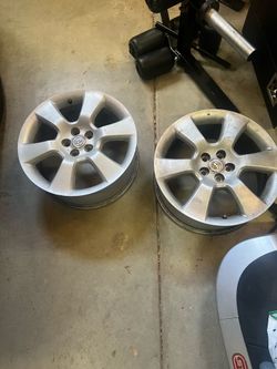 17 Toyota Matrix Oem Wheels 2 only