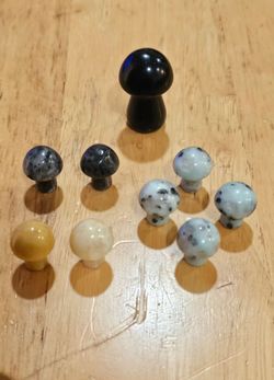 Mini Crystal Mushrooms