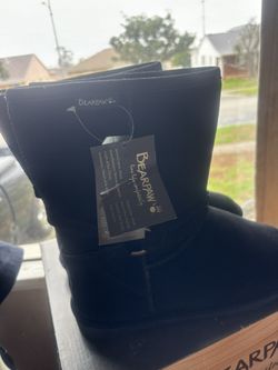 Bearpaw Boot Size 9