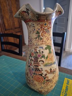 Satsuma vase