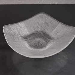 BRAND NEW Serving Glass Bowl