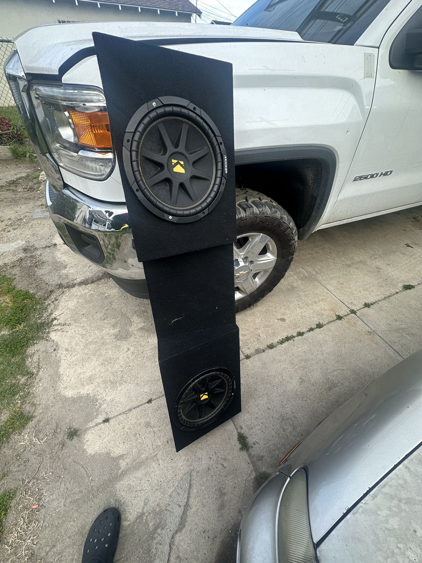 Single Cab Box And Subwoofer 