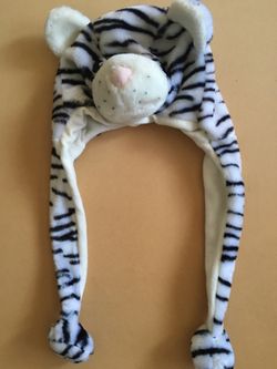 White Tiger/Cat Plush Hat