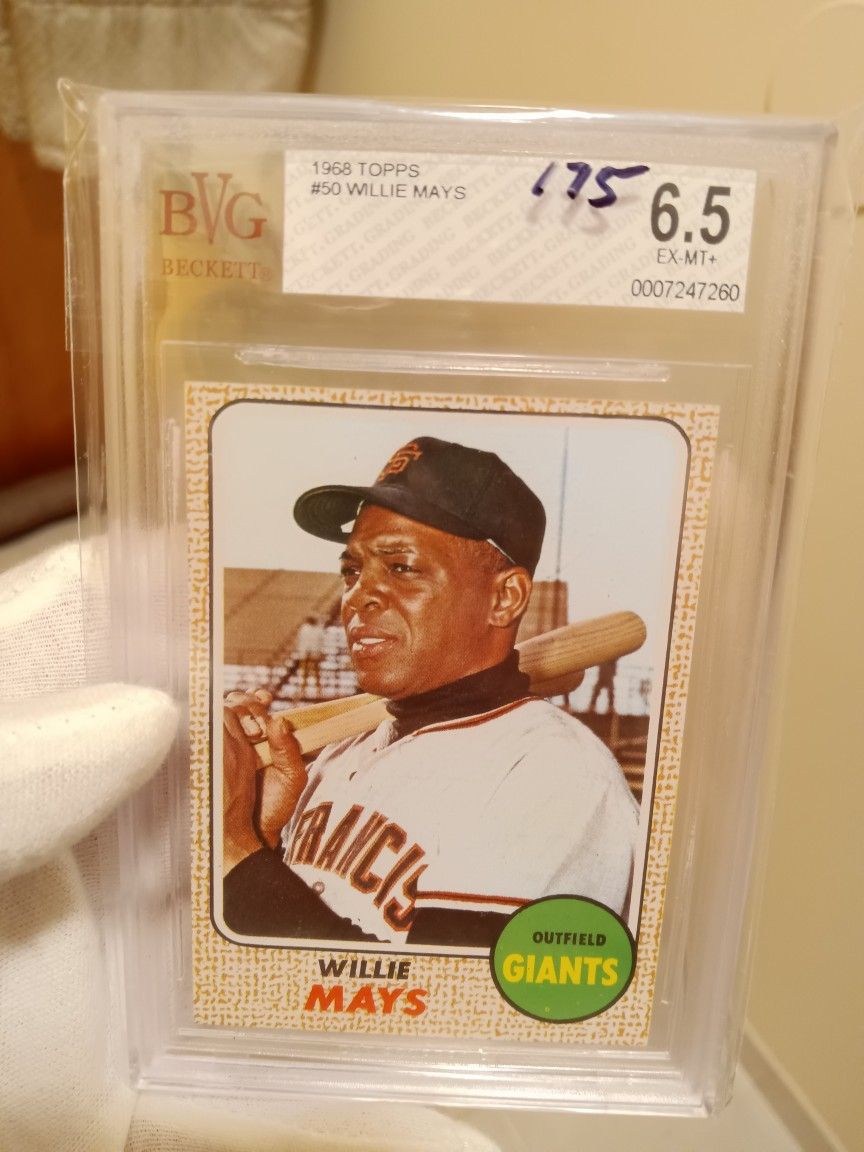 TOPPS 1968 Willie Mays BVG 6.5